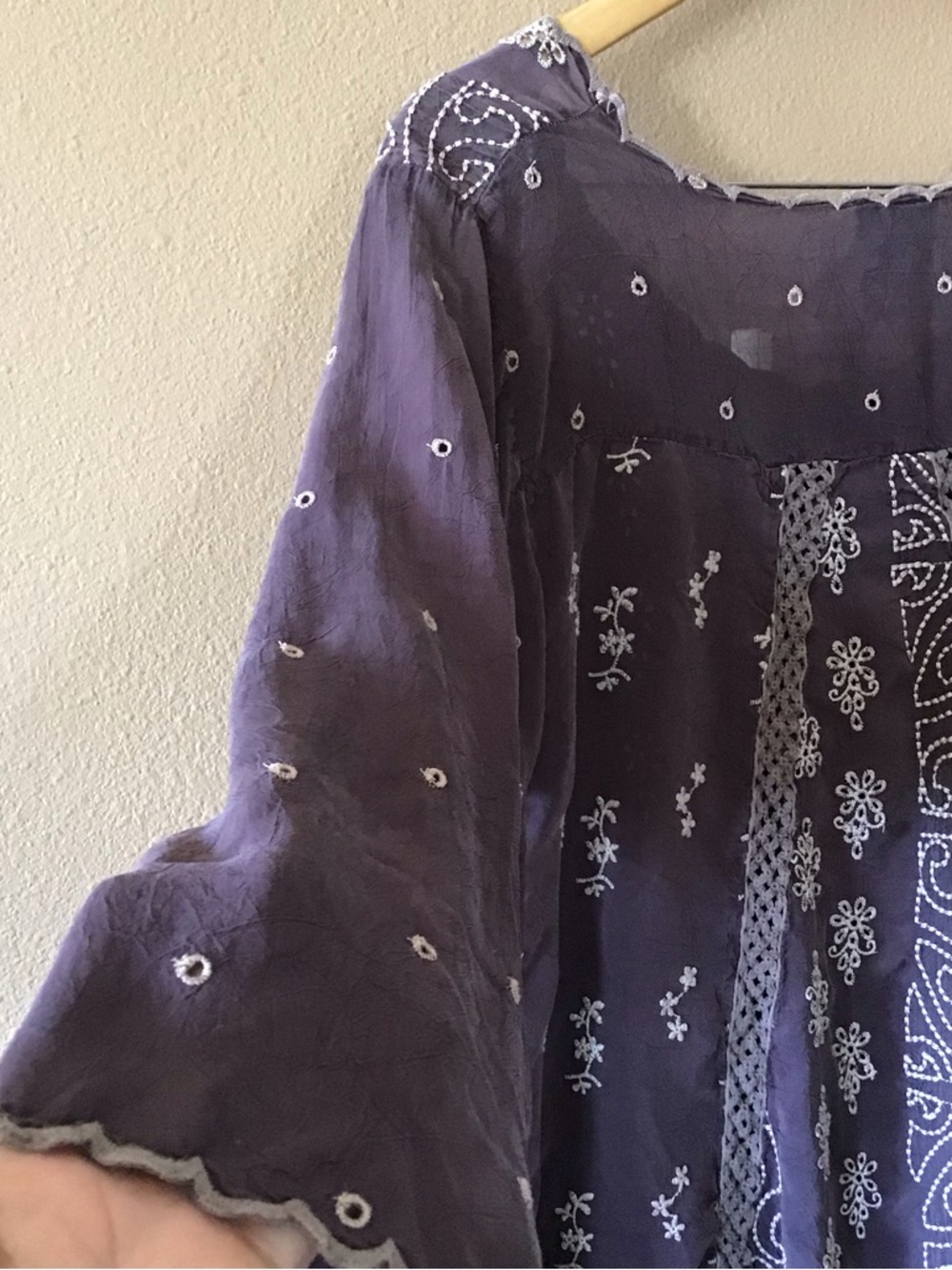 Johnny Was Ridden Tunic Blouse (L) - Picture 4 of 5
